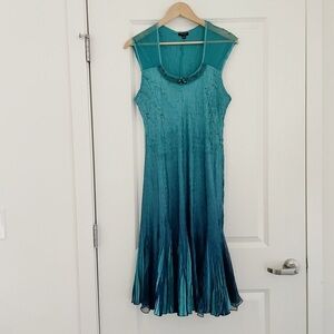 Komarov Embellished Ombré Sleeveless Midi Dress Crinkle